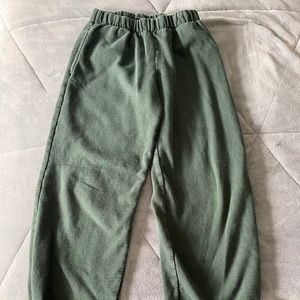 dark green brandy melville sweatpants